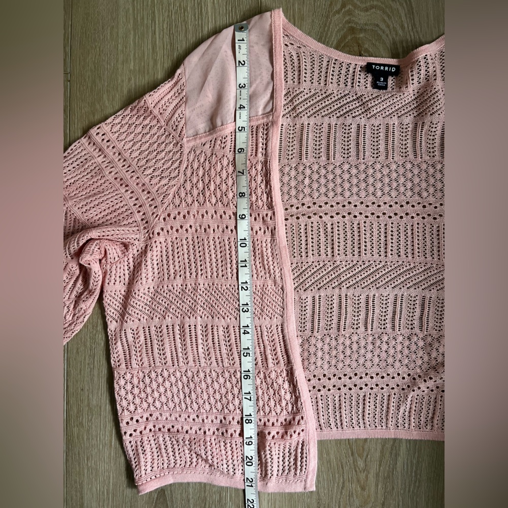TORRID Pointelle Shrug 3/4 Sleeve Open Front Sweater EUC - Picture 7 of 11